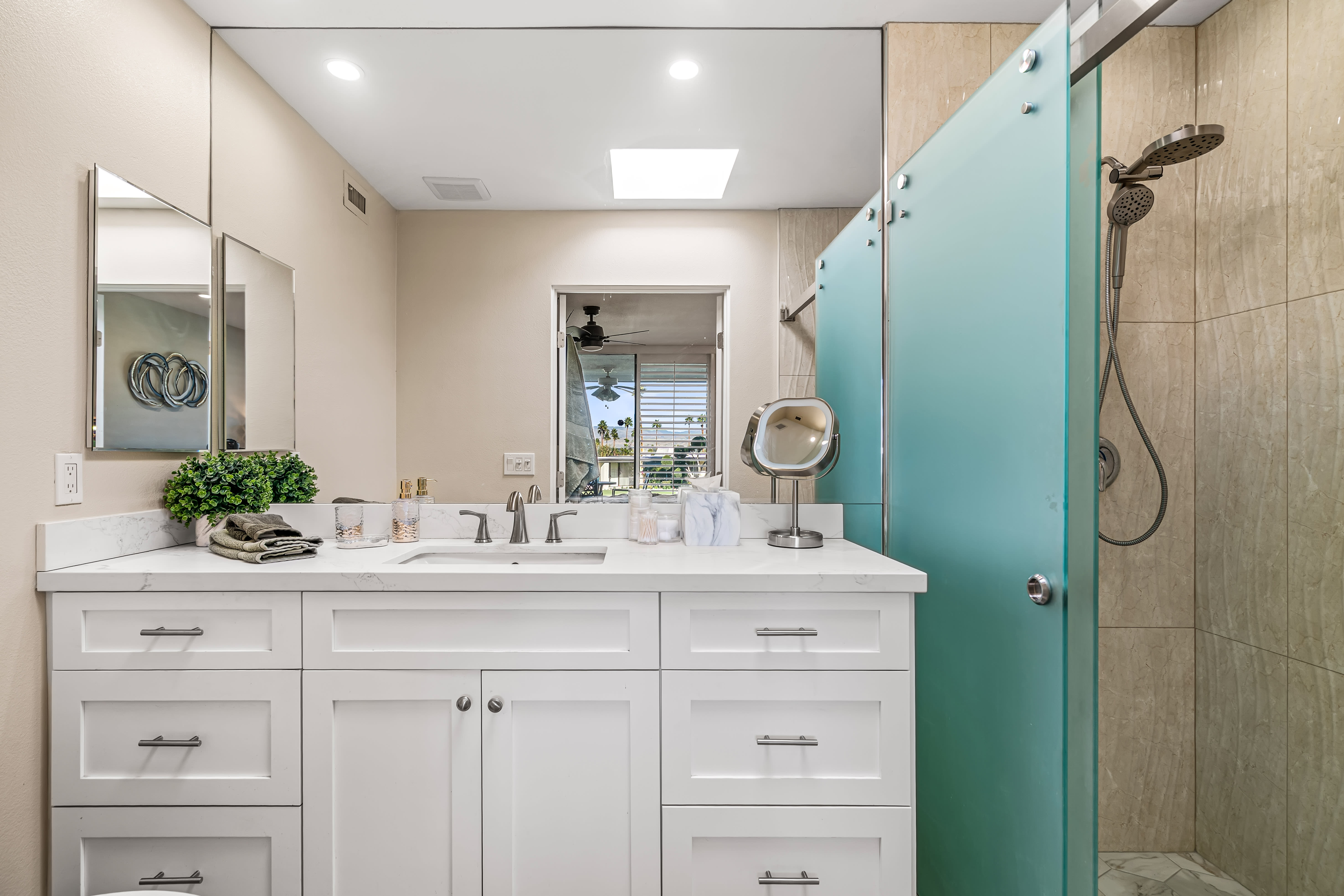 45985 Ca 74 – photo 5