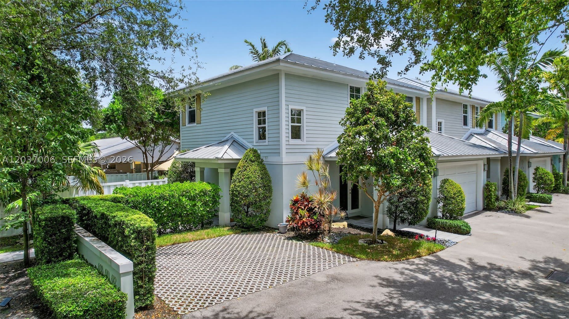 608 SW 15th St – photo 3