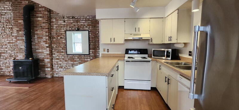 1016 Russell Blvd – photo 4