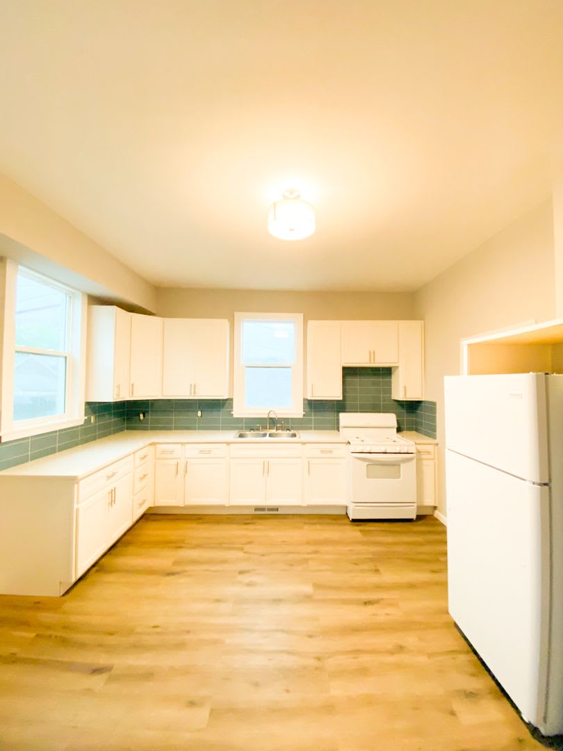 3 Bed 1Bath Complete Remodel – photo 4