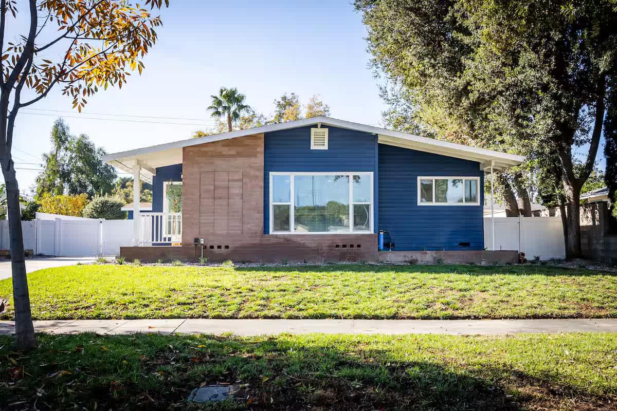 3538 Roslyn Street – photo 1