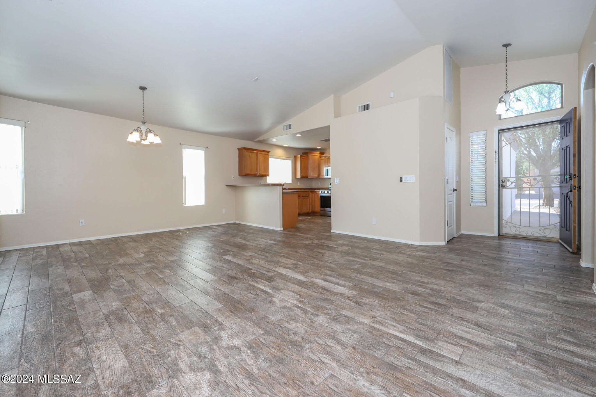10457 E Oakbrook Street – photo 5