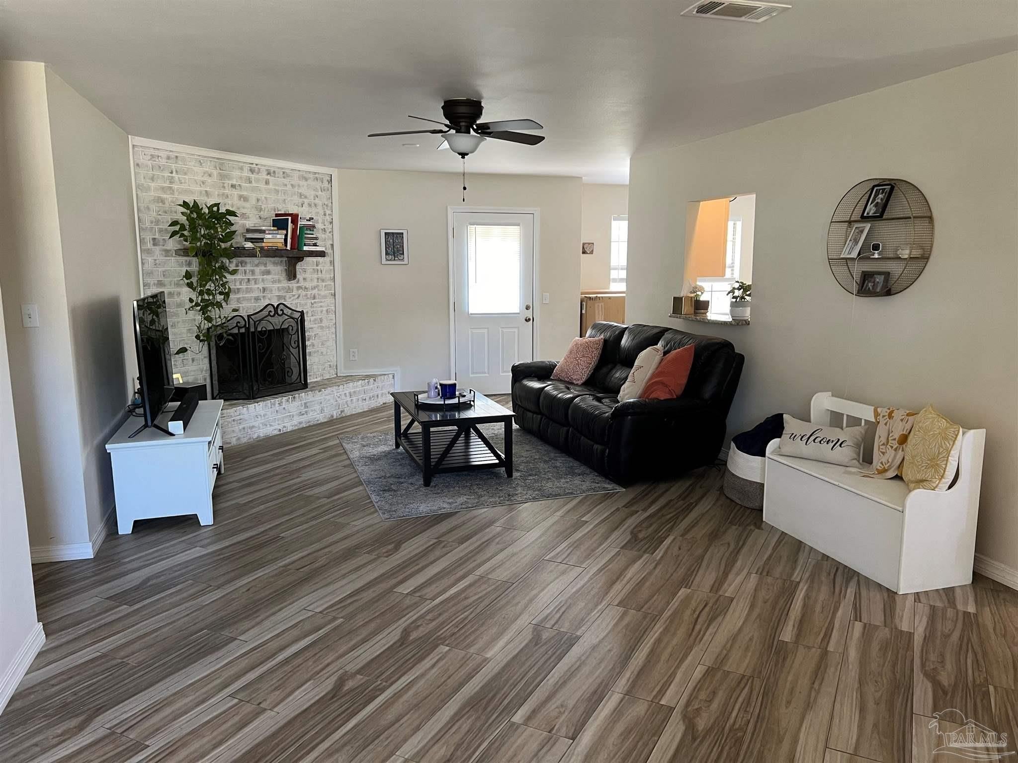 4207 Cherry Laurel Dr – photo 2