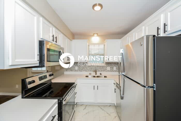 304 Errol Lane – photo 5