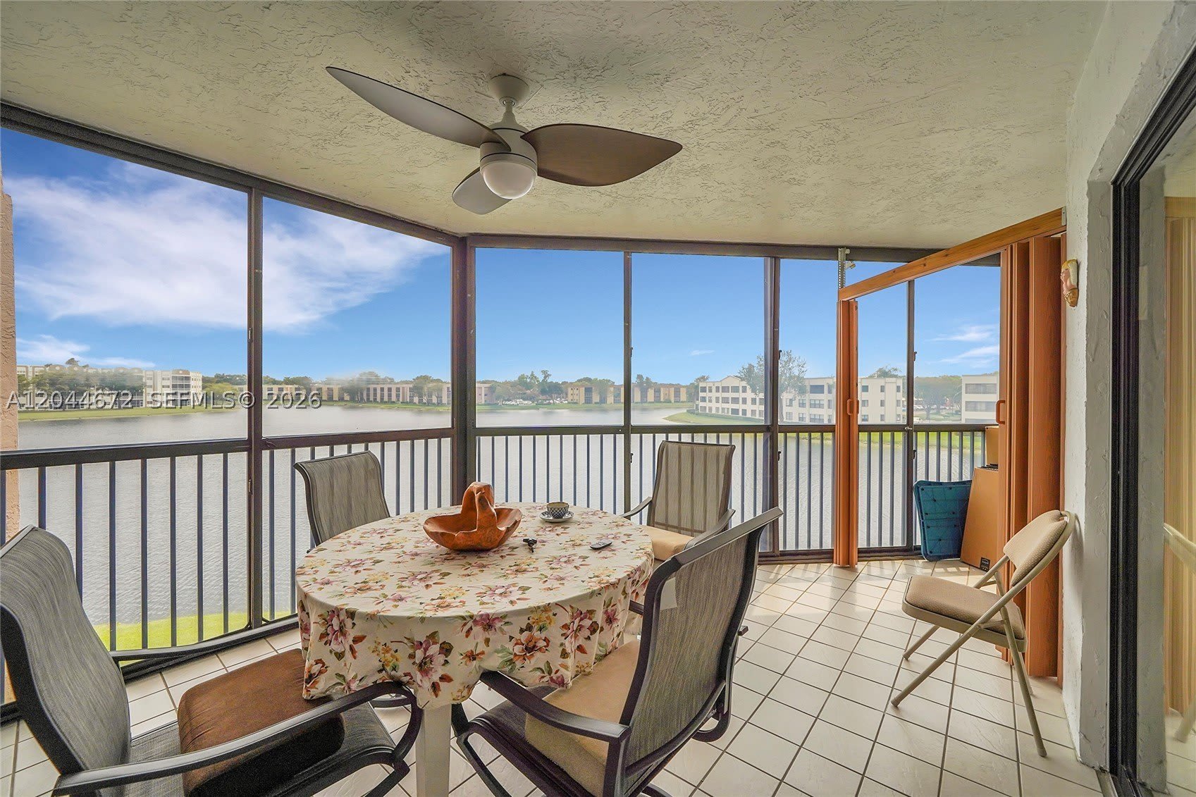 7250 Fairfax Dr – photo 3