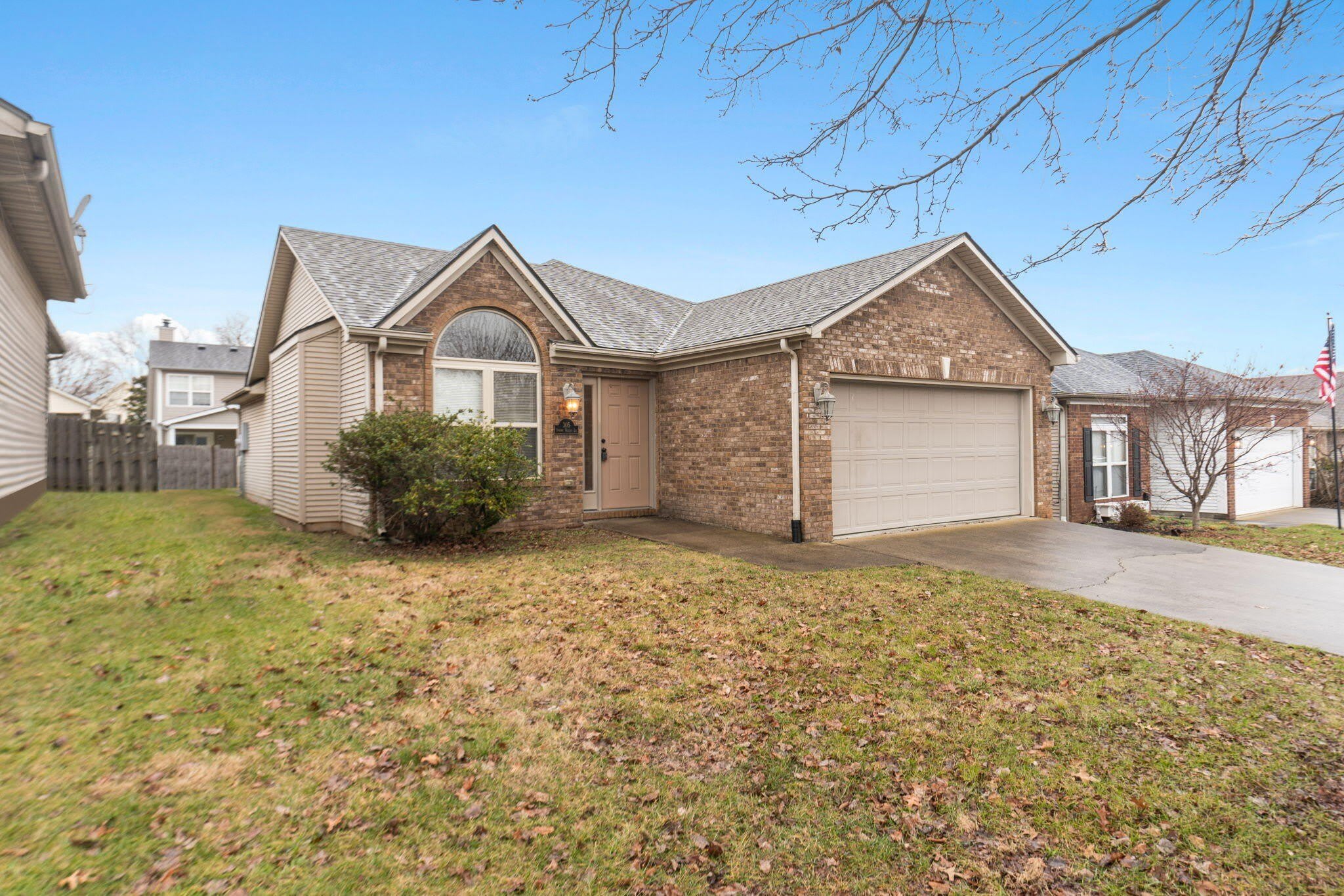 305 Spring Valley Lane – photo 3