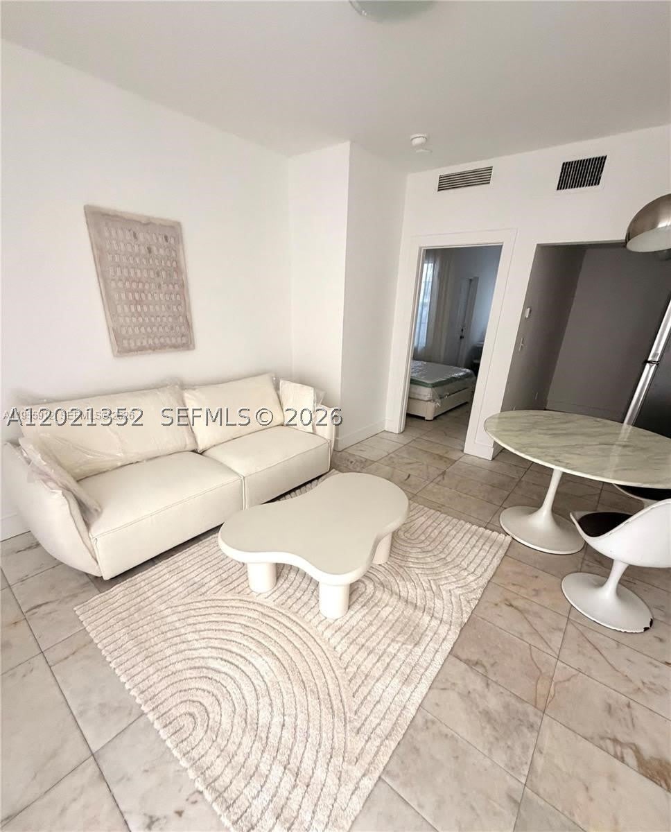 801 8th St – photo 2