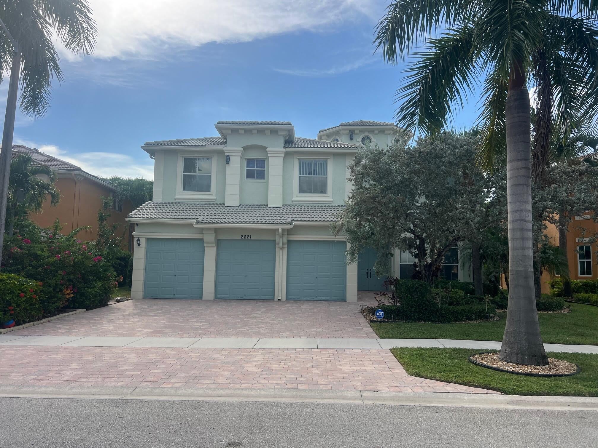 2621 Danforth Terrace – photo 1