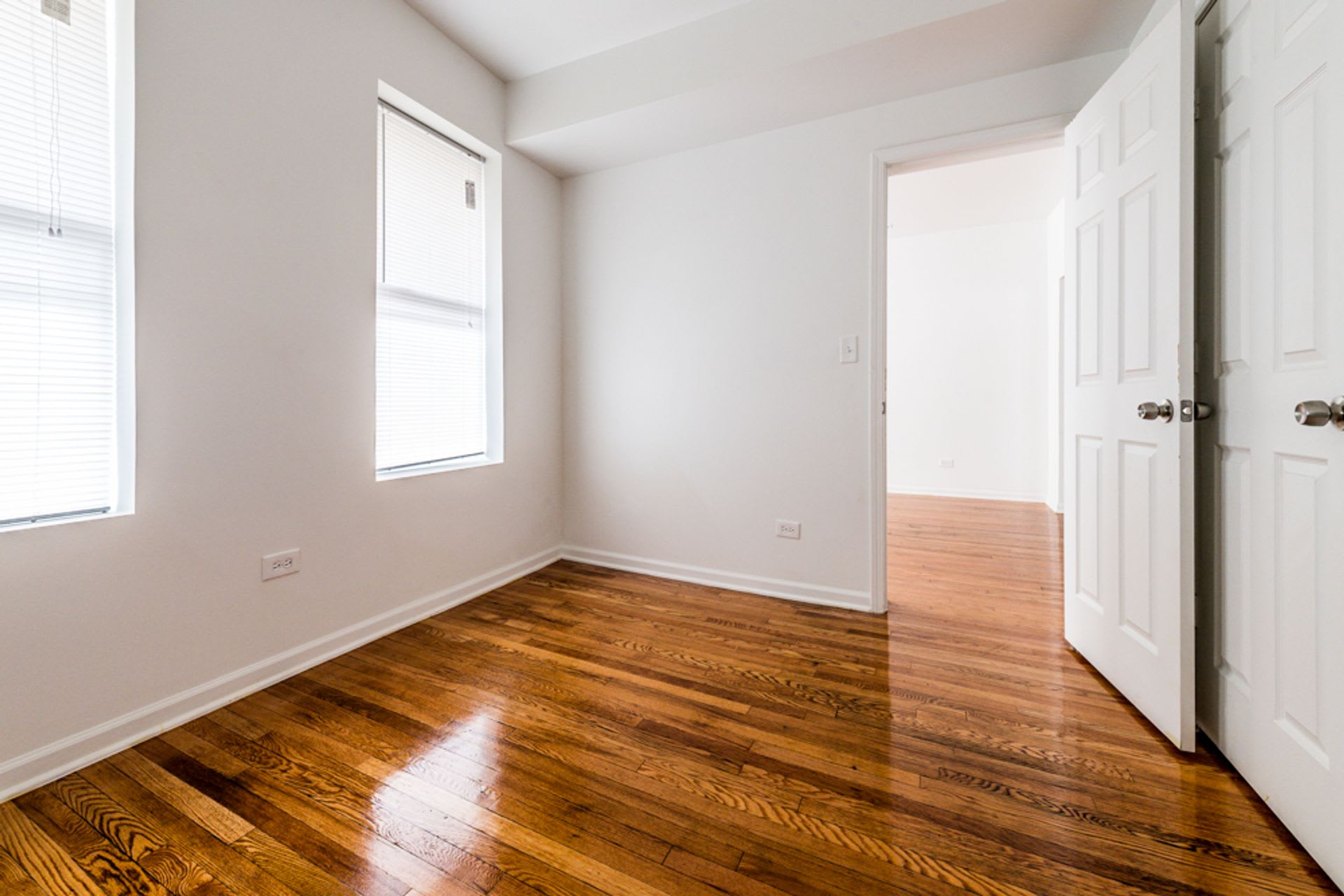 7406 S Perry Ave – photo 4