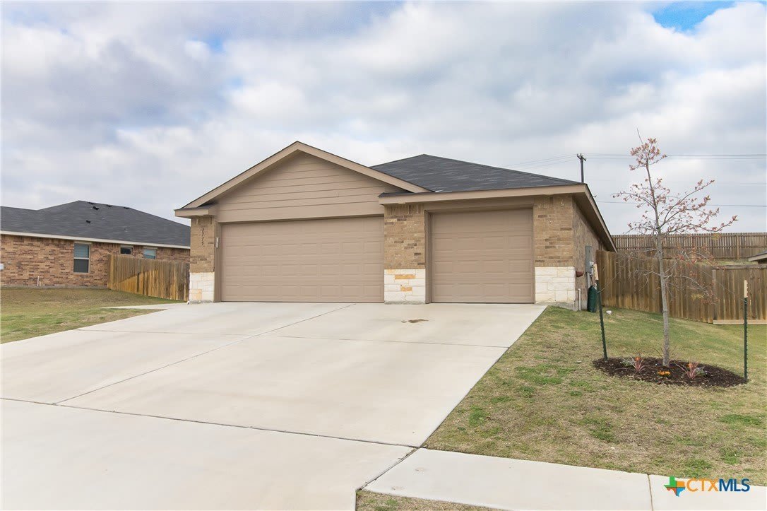 1715 Dryden Avenue – photo 3