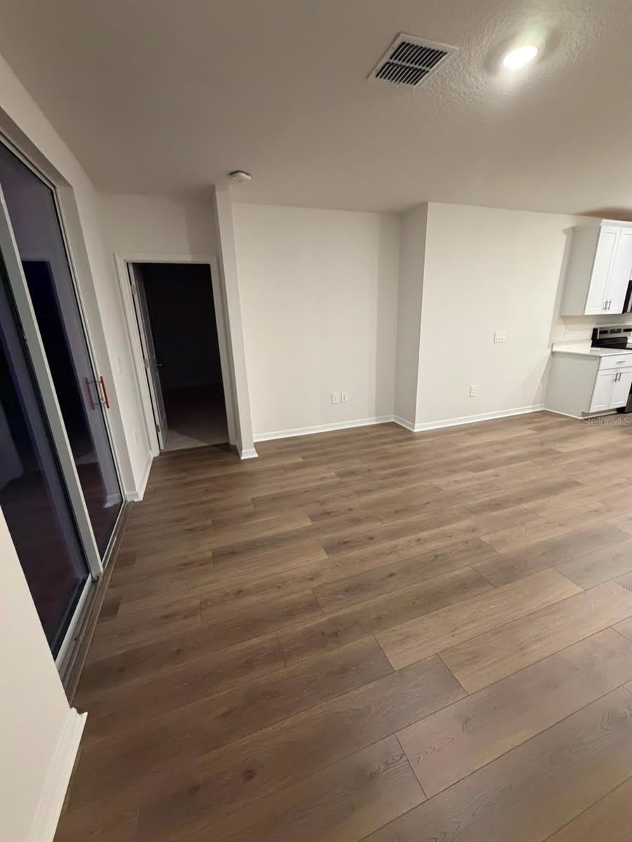 4325 RIVER BEACON Boulevard – photo 2