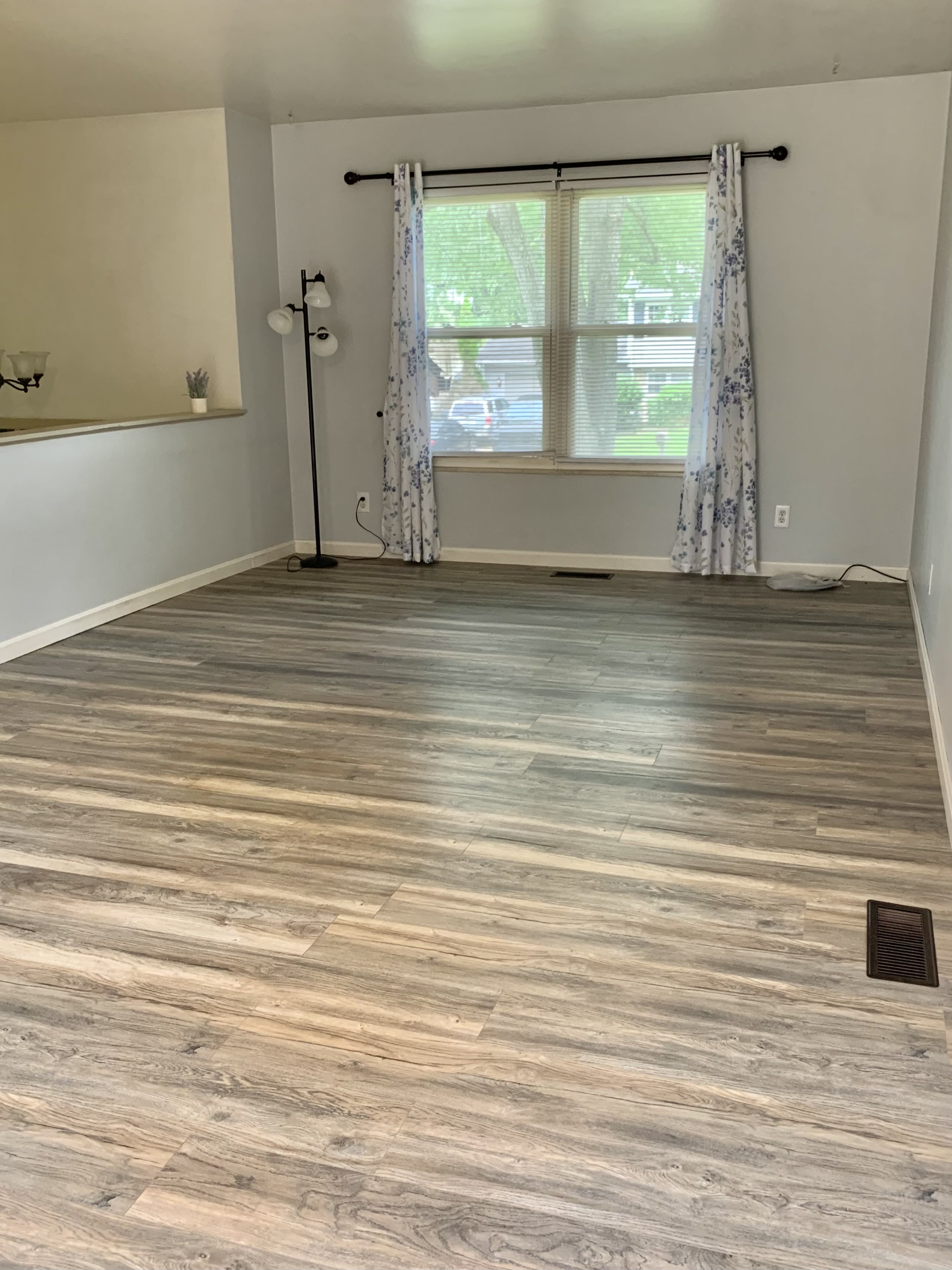 7366 Oakdale Dr. – photo 4