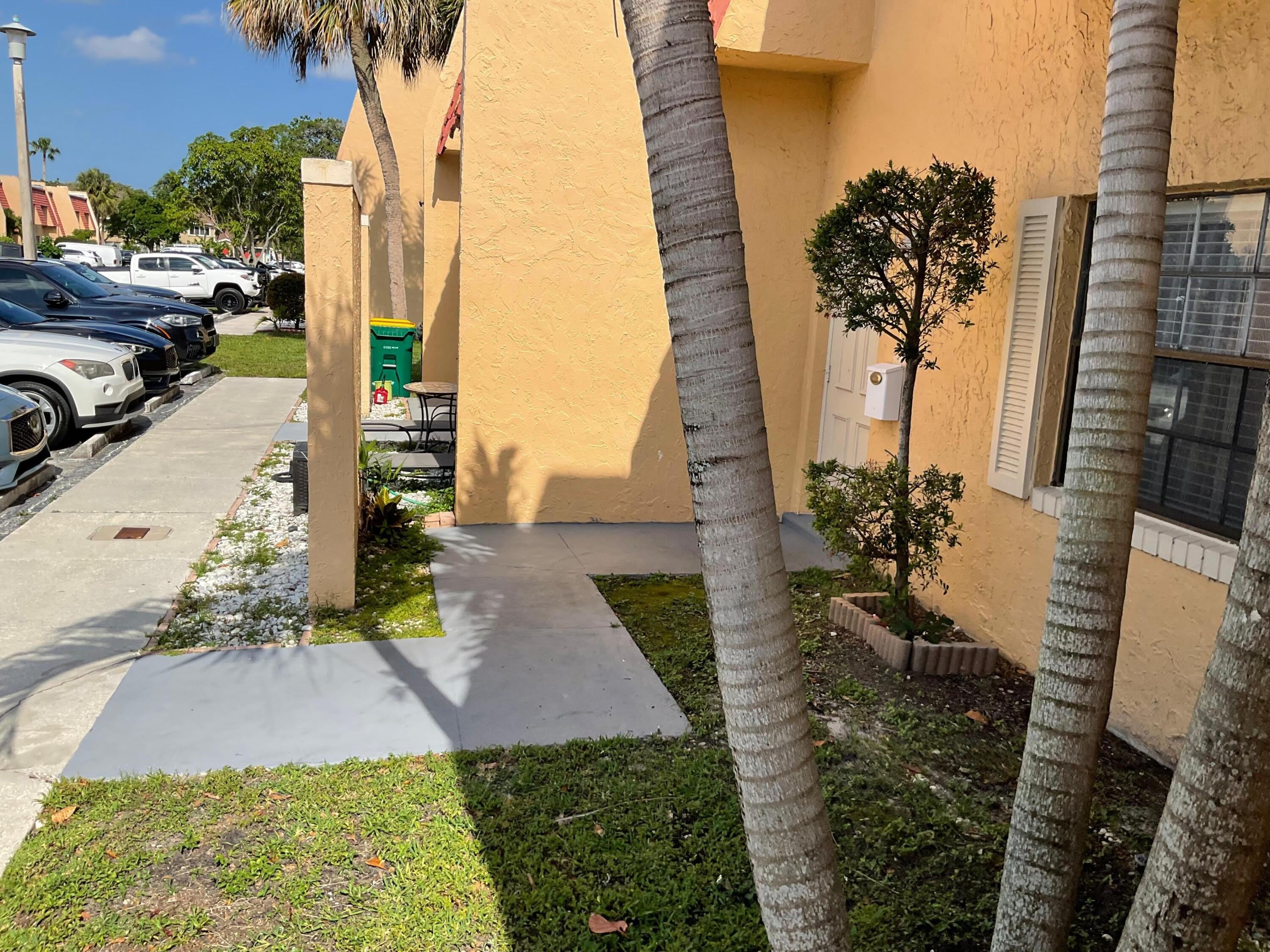 64 Canterbury Lane – photo 3
