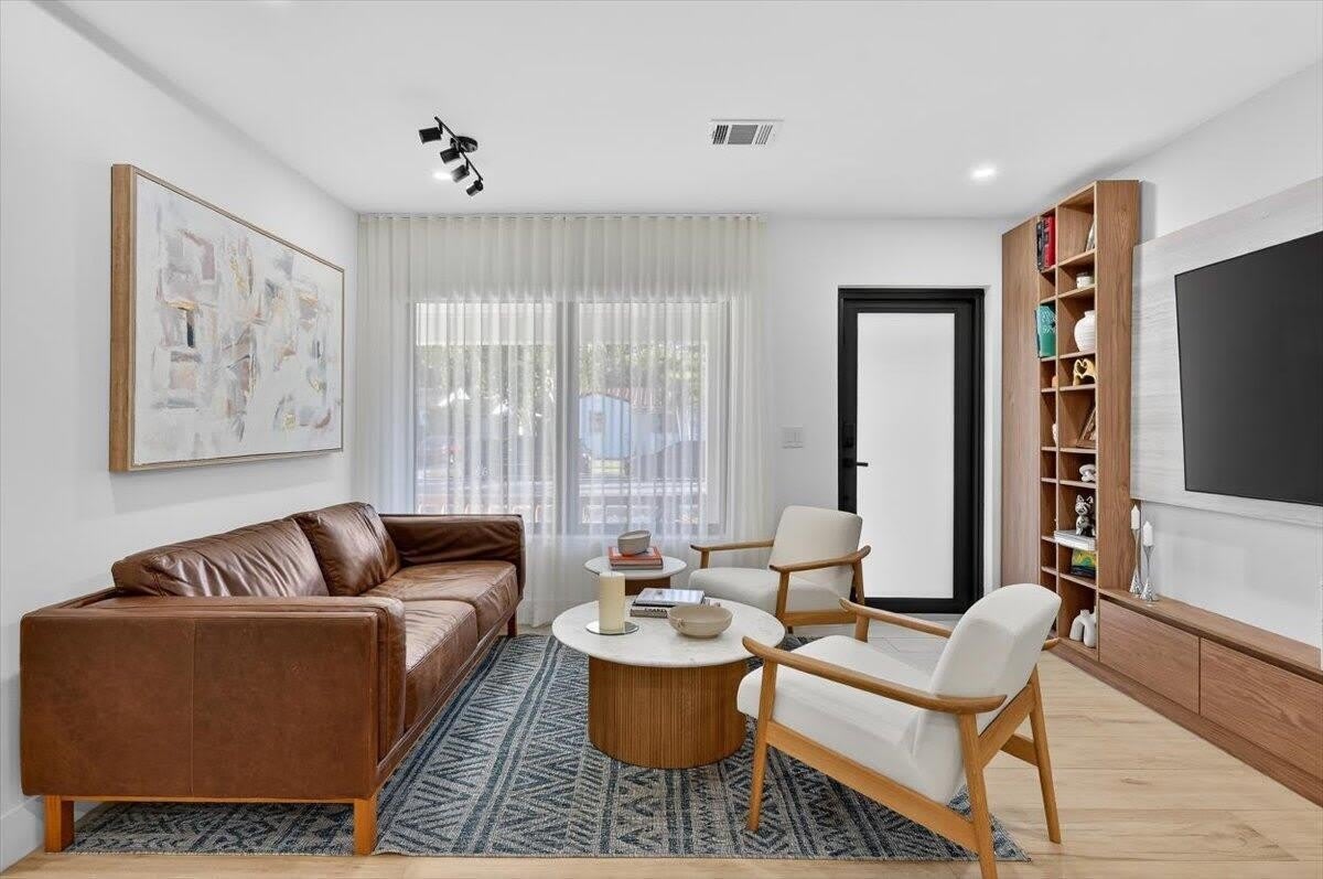 2601 Sw 26Th Lane – photo 4