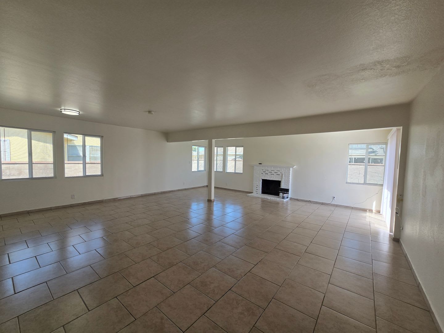 1415 Boyden Avenue Lancaster CA 93534 – photo 4