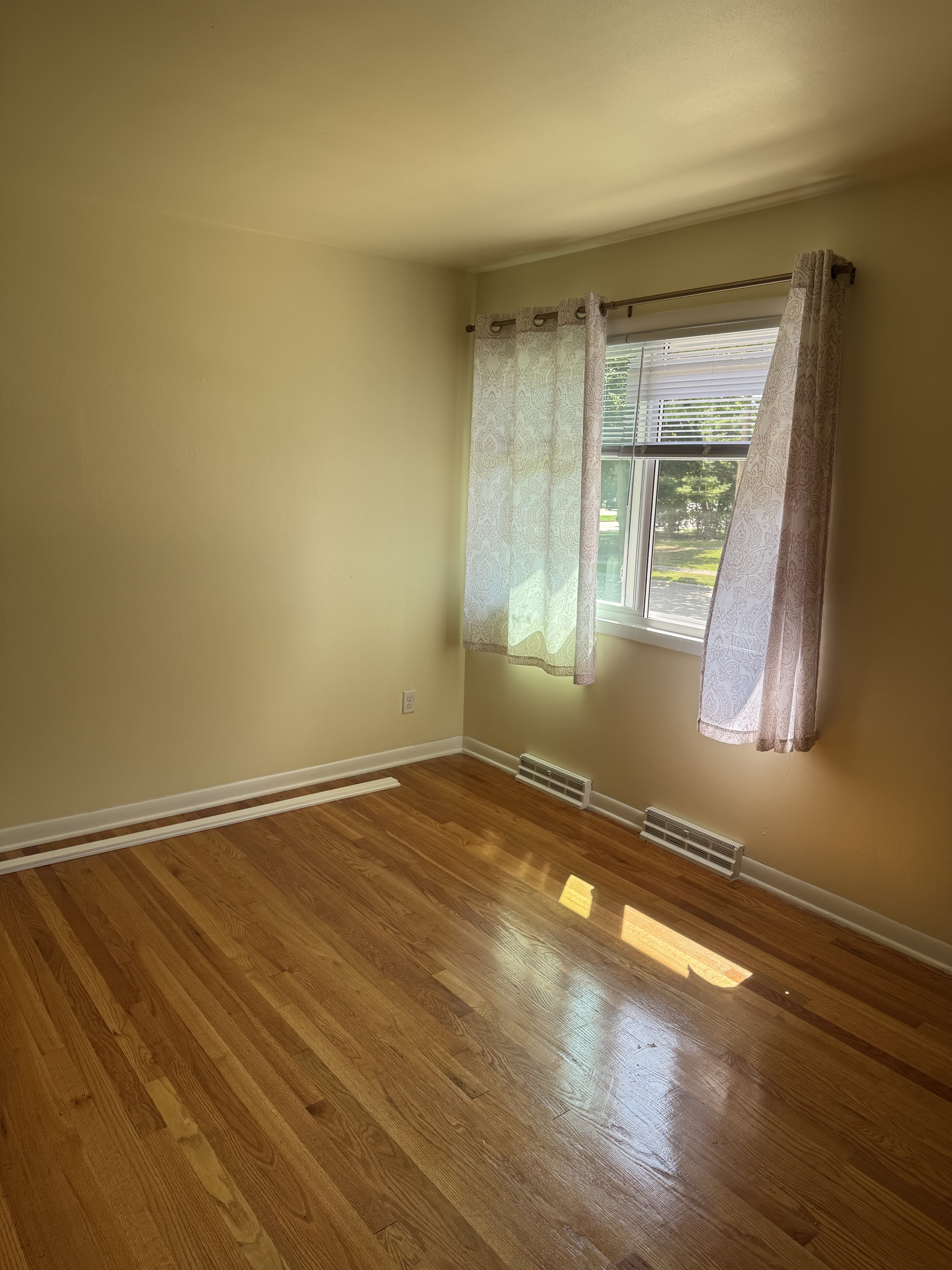 6262 South Robert Avenue – photo 1