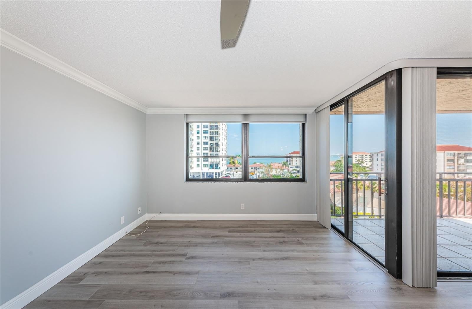 6279 Sun Boulevard – photo 5