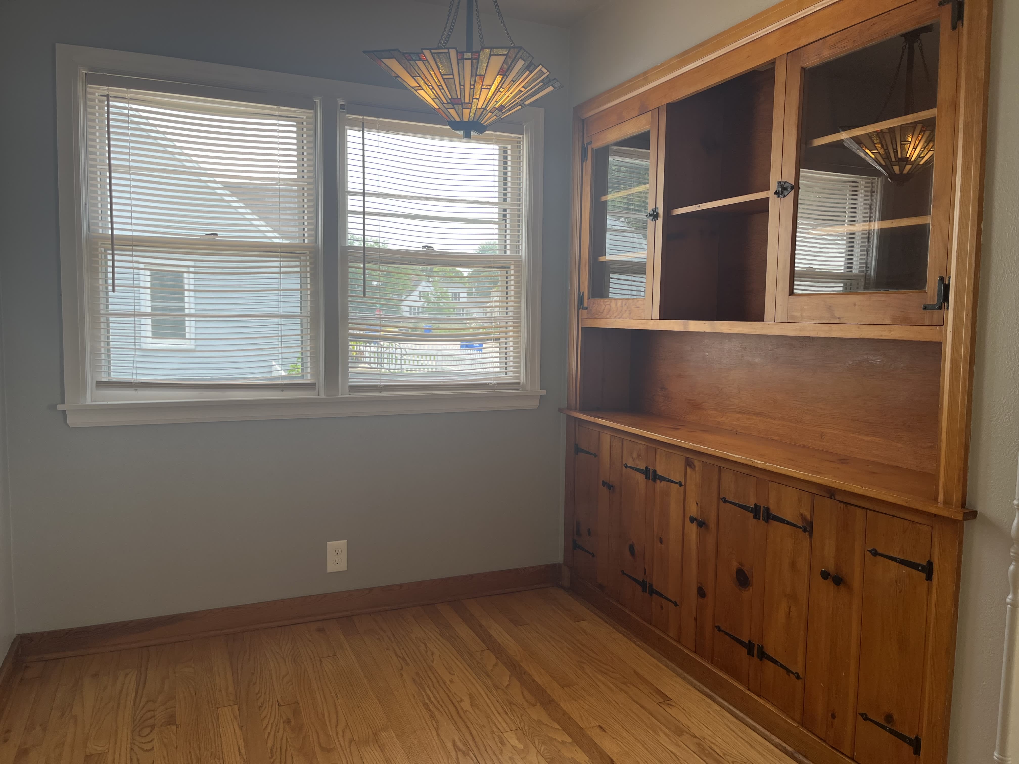 309 4th St – photo 4