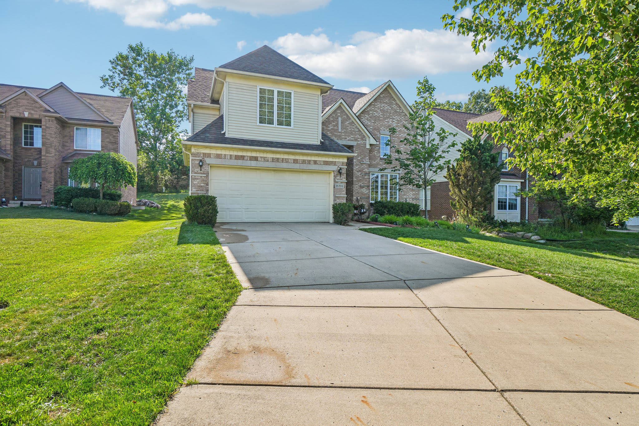 16304 Mulberry Way – photo 2