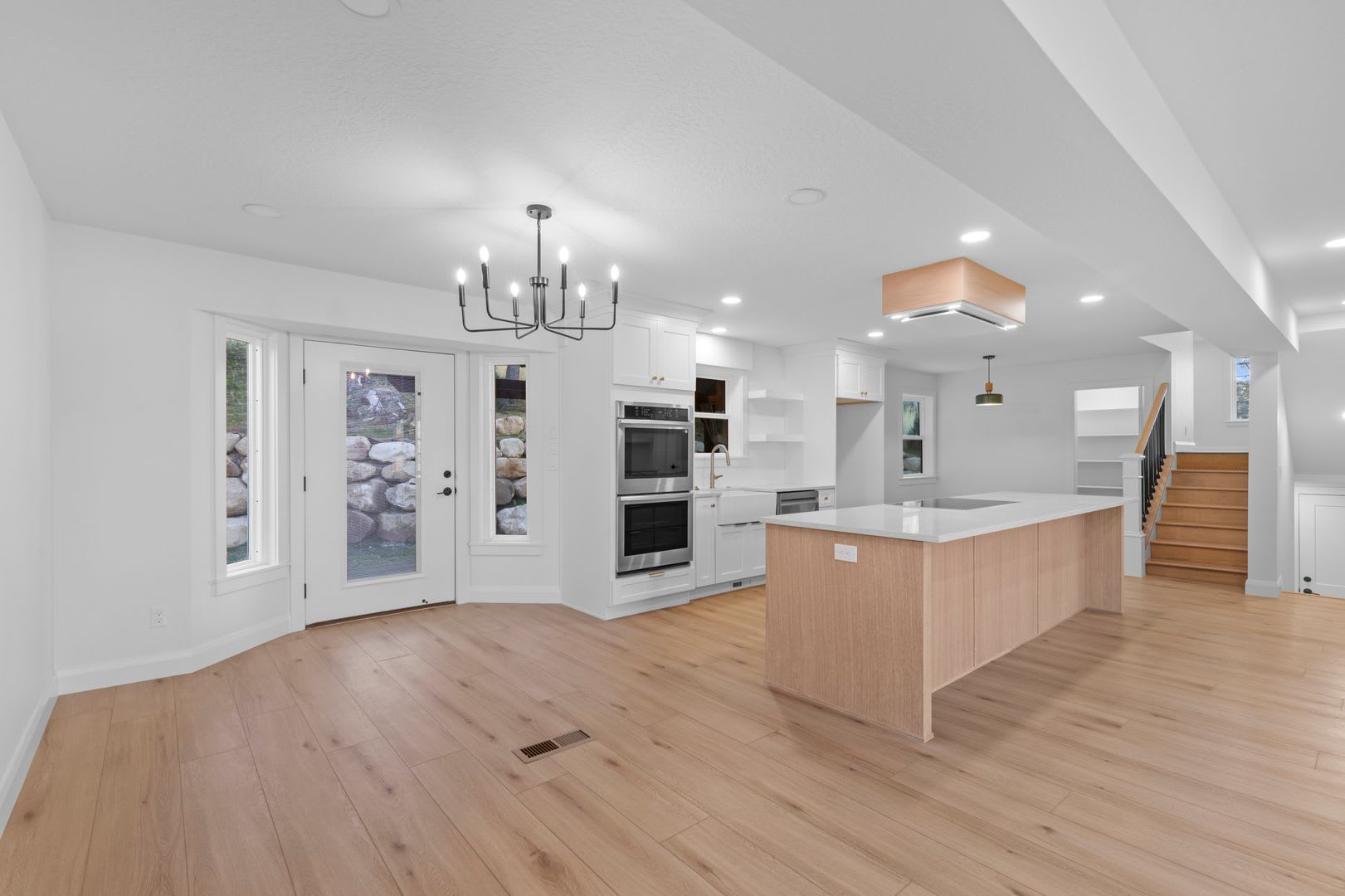 Elevated 5-Bedroom Home in Sandy, UT with Mountain Views! – photo 2