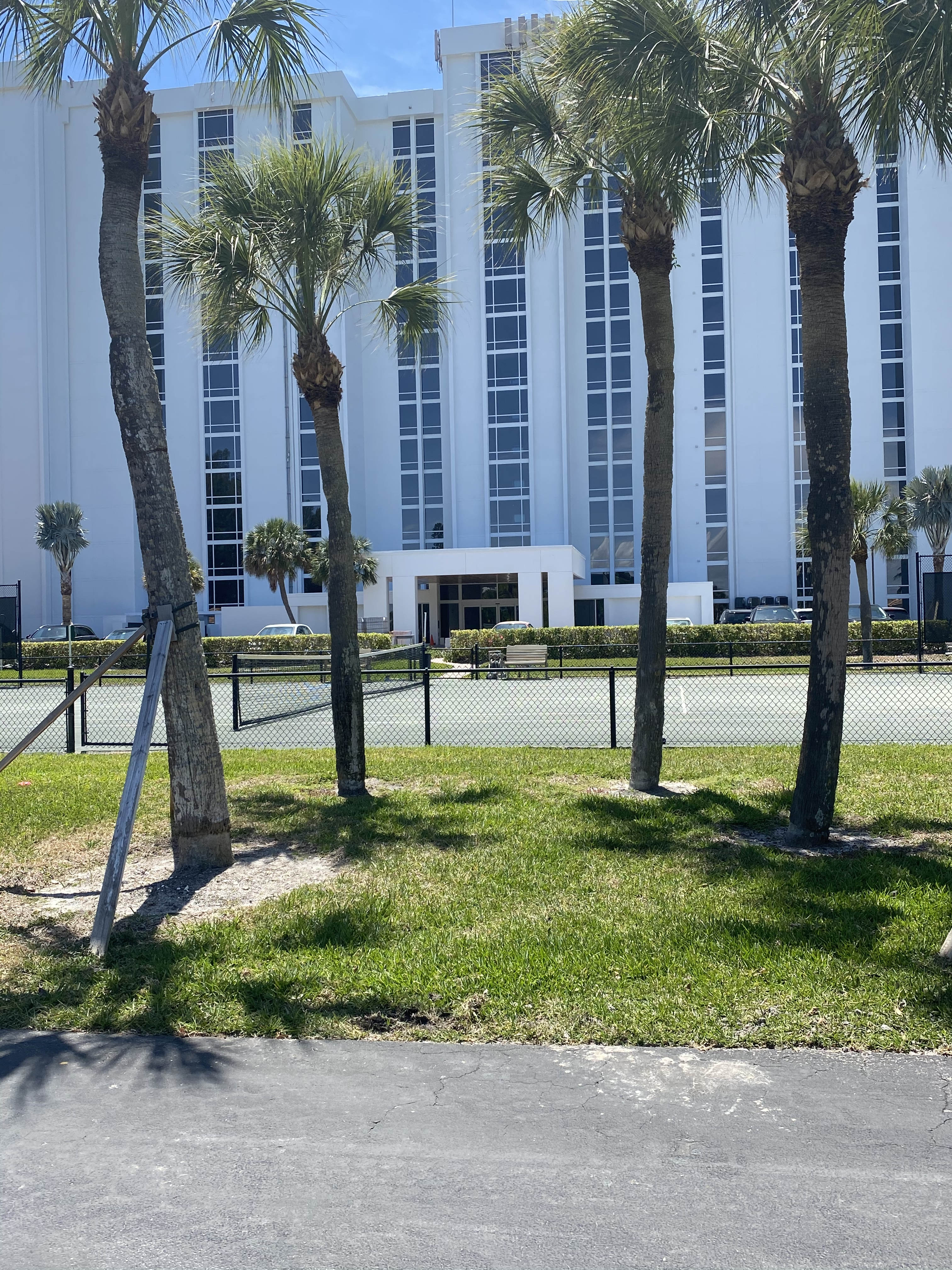 2425 Gulf Of Mexico Drive – photo 4
