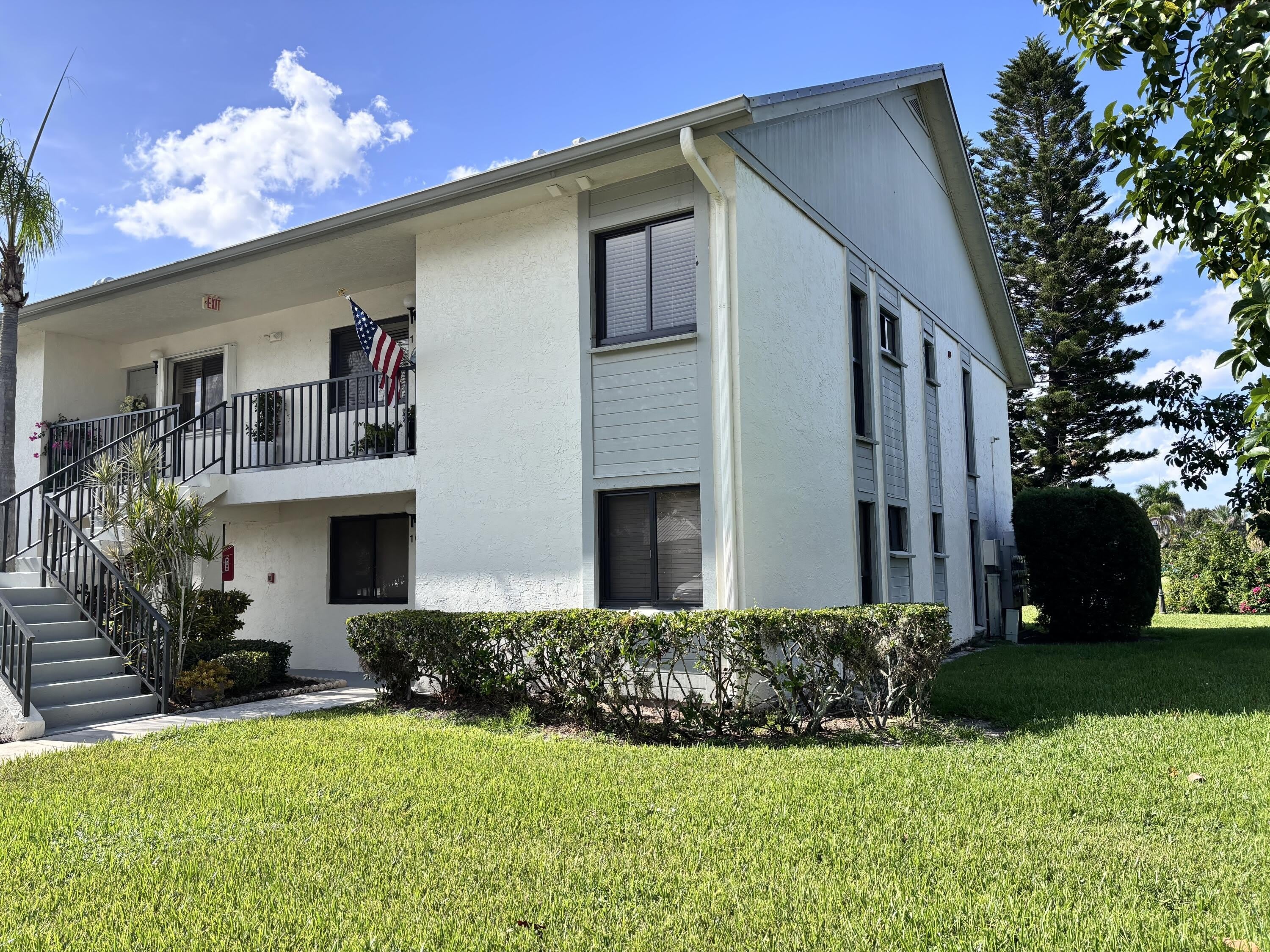 2071 Nw 21St Terrace – photo 3
