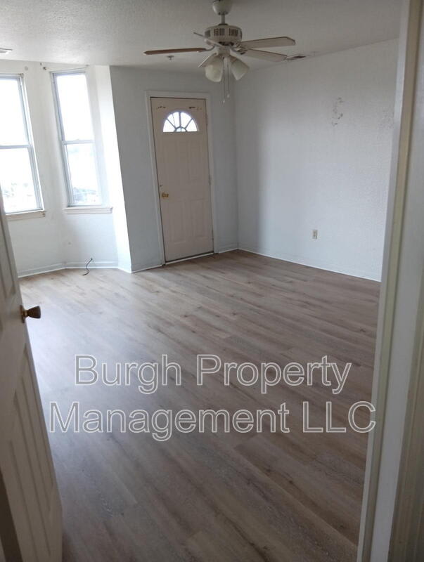 116 W 8th Ave – photo 2