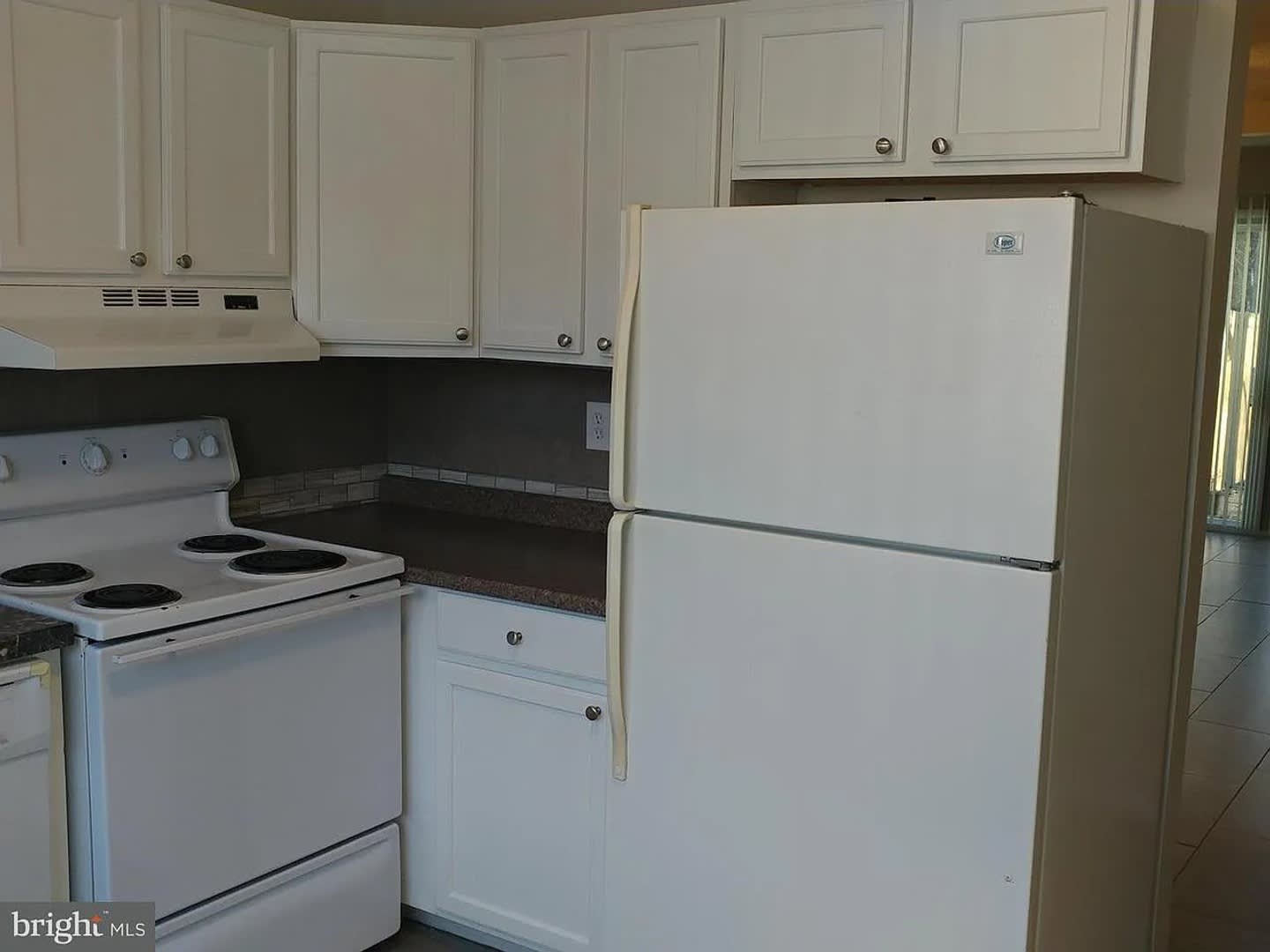 3 Bedroom 1.5 Bathroom Townhouse in Edgewood, MD – photo 4