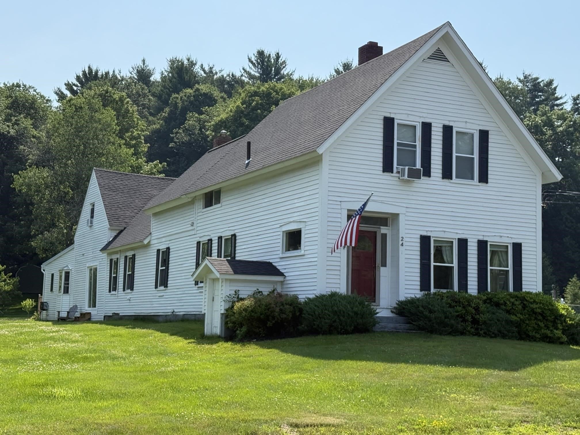 24 Main Street – photo 2