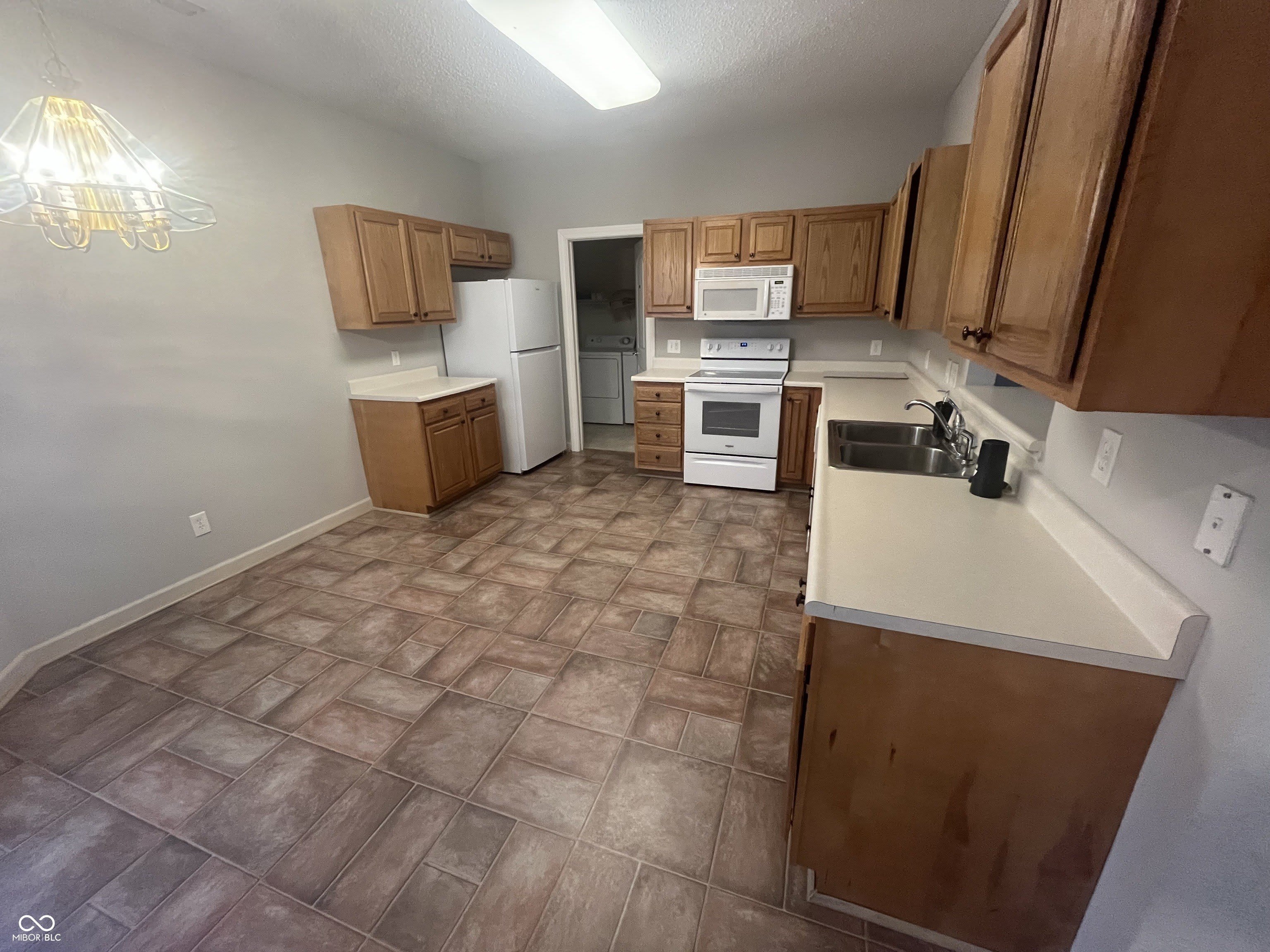 7123 Dublin Lane – photo 3