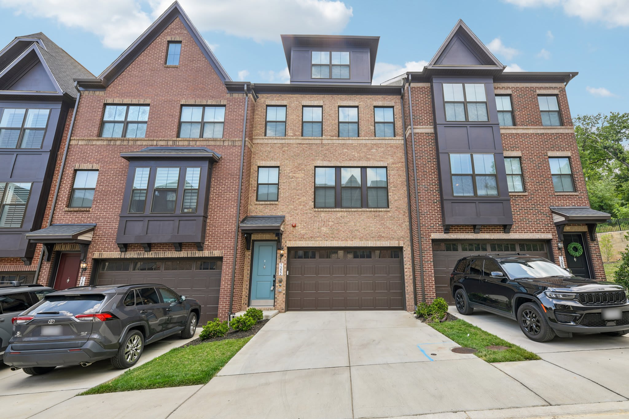 7202 Mountaineer Drive – photo 1