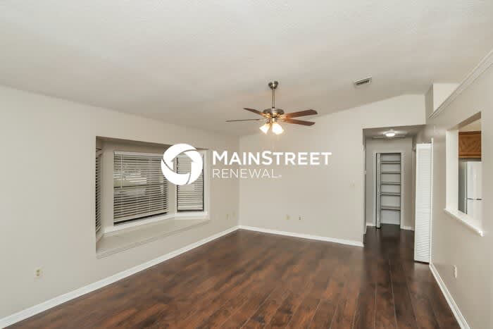 1325 Helvenston Street Northwest – photo 3