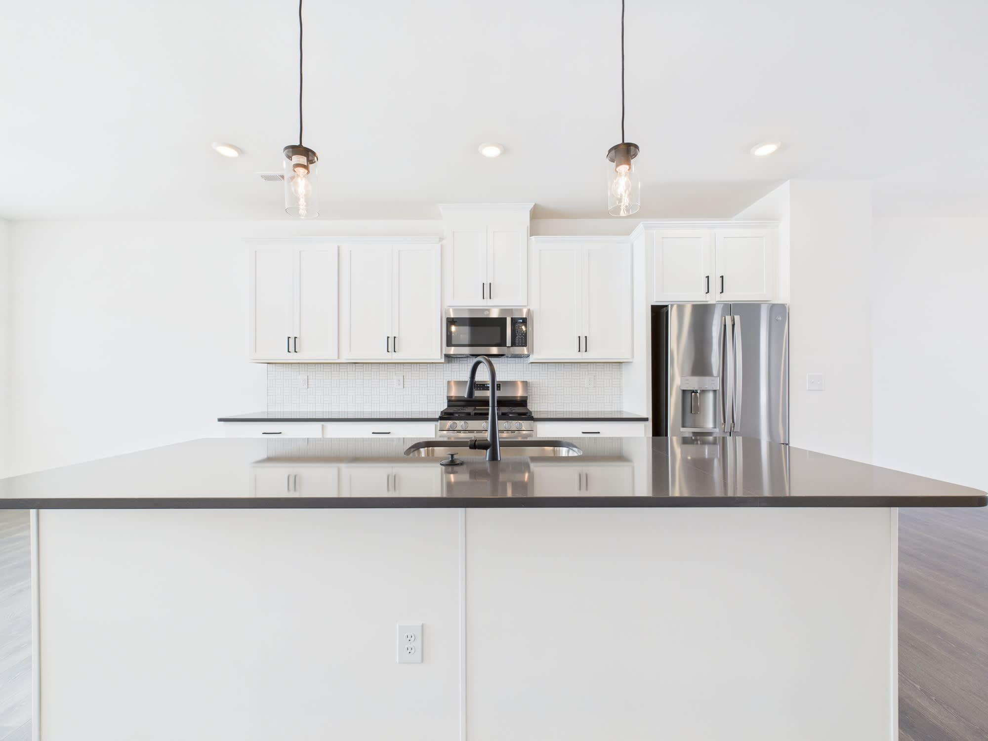 1623 Blanche Street – photo 3