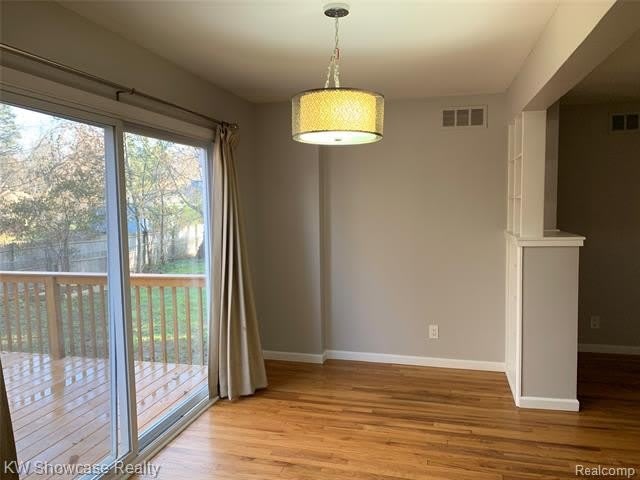 2050 Wycliffe Avenue – photo 4