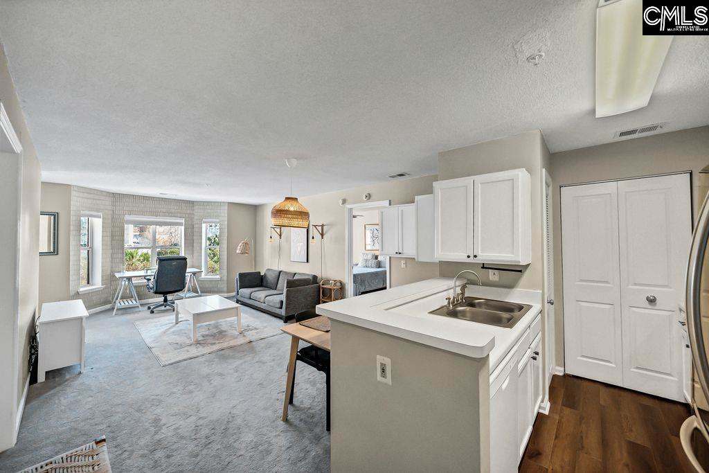 900 Taylor Street – photo 3