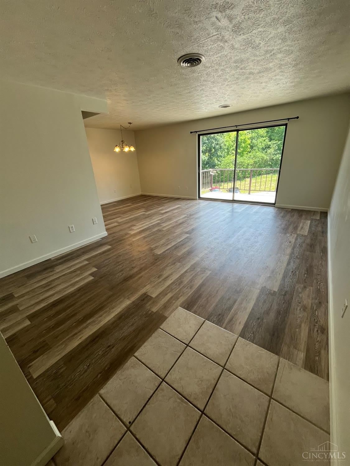6584 Hearne Road – photo 3