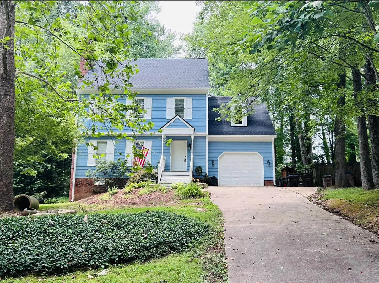 317 Amherst Creek Drive – photo 1