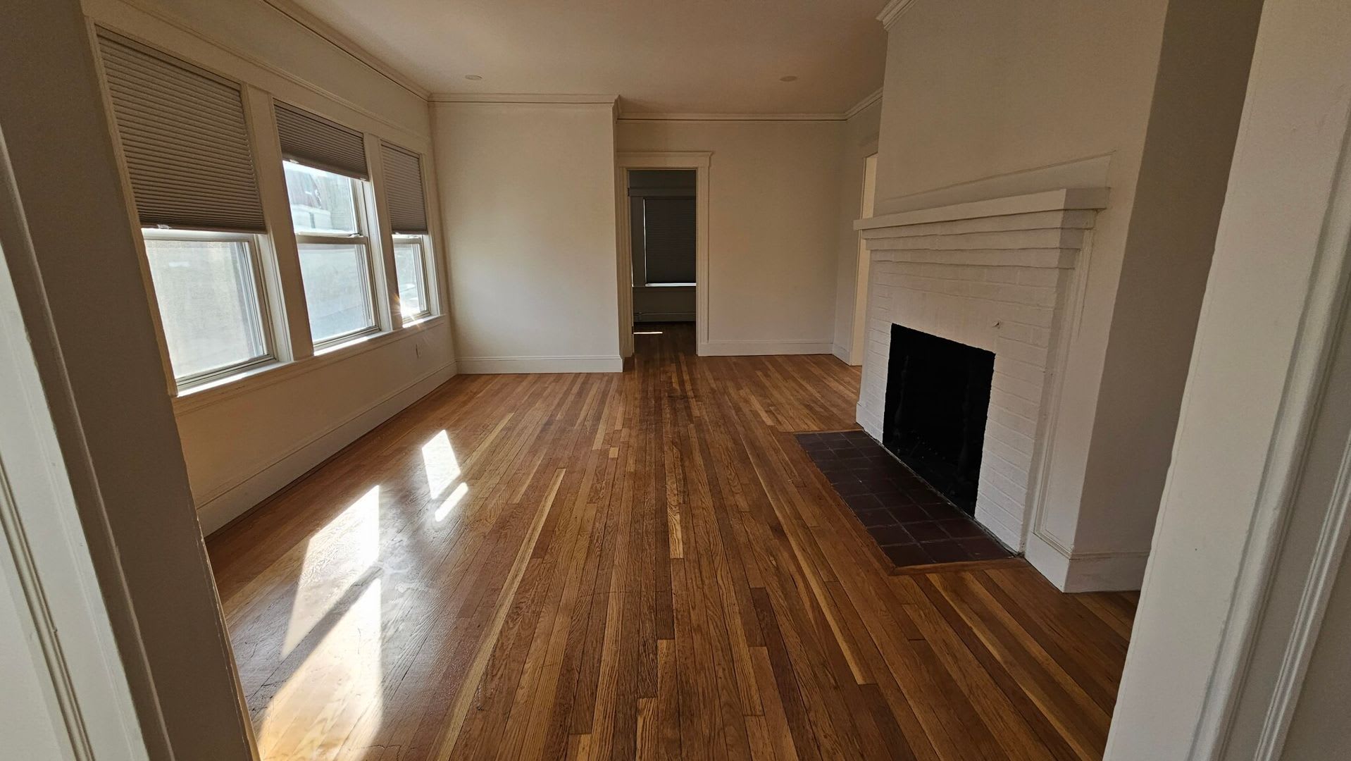 State Of The Art Luxury Apt W 2 5 Bathrooms For Boston College Students Get A 2500 Rebate Upon Closing With Promo – photo 4