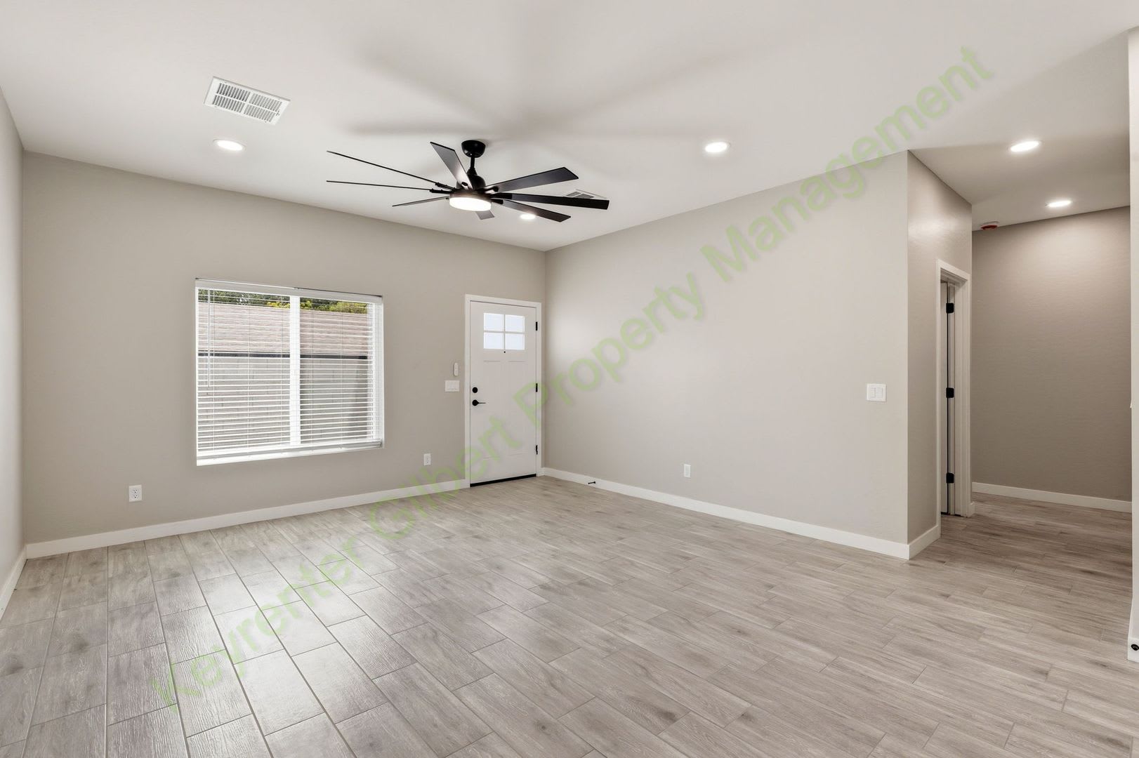 Brand-New Luxury Duplex Home – photo 3
