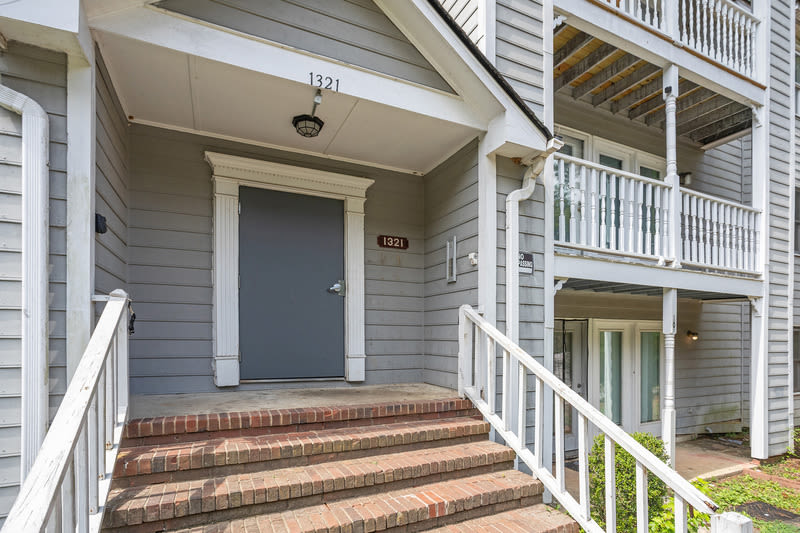 1321 Park Glen Drive – photo 5