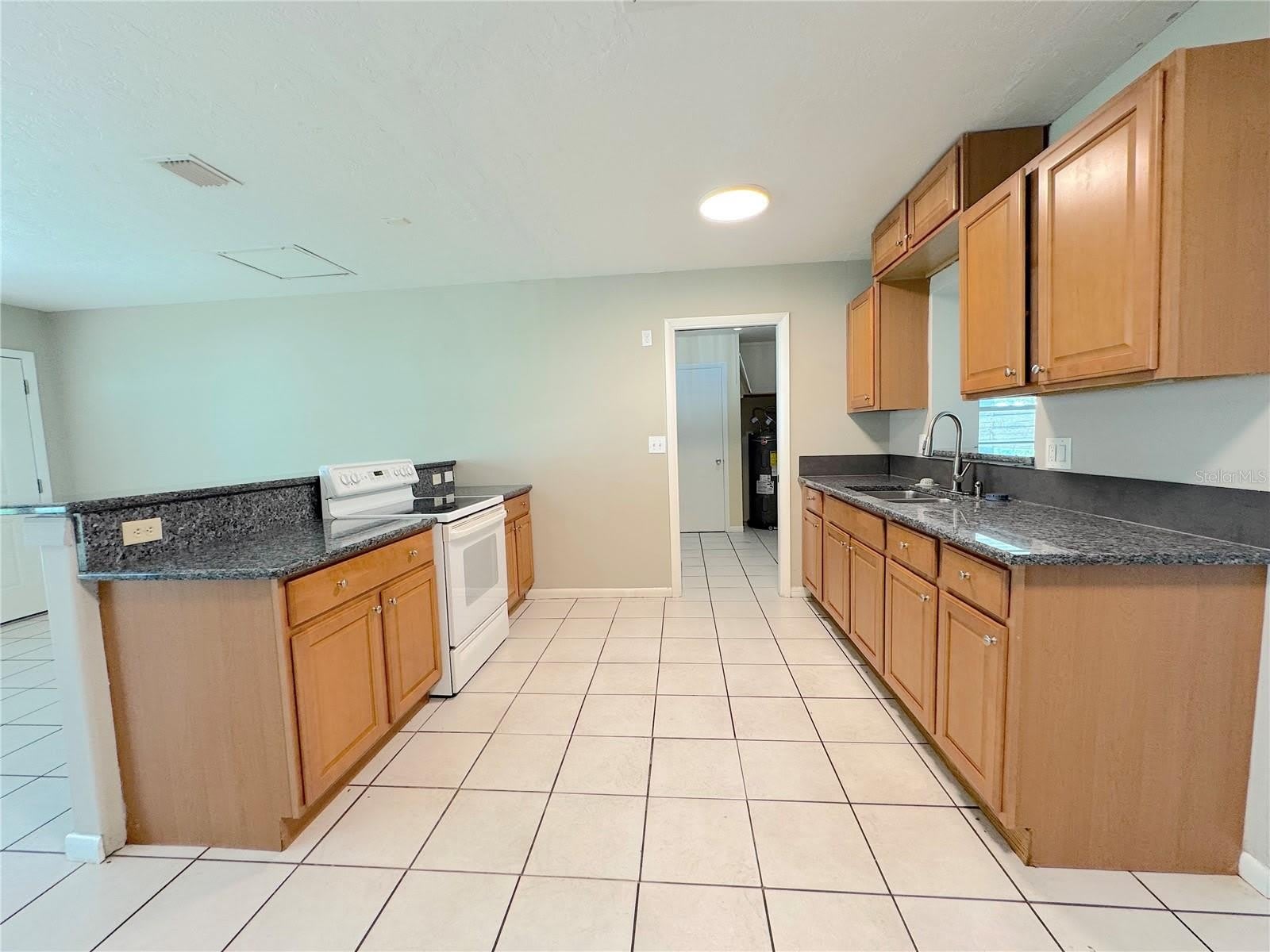 3883 HAWKEYE Circle – photo 4