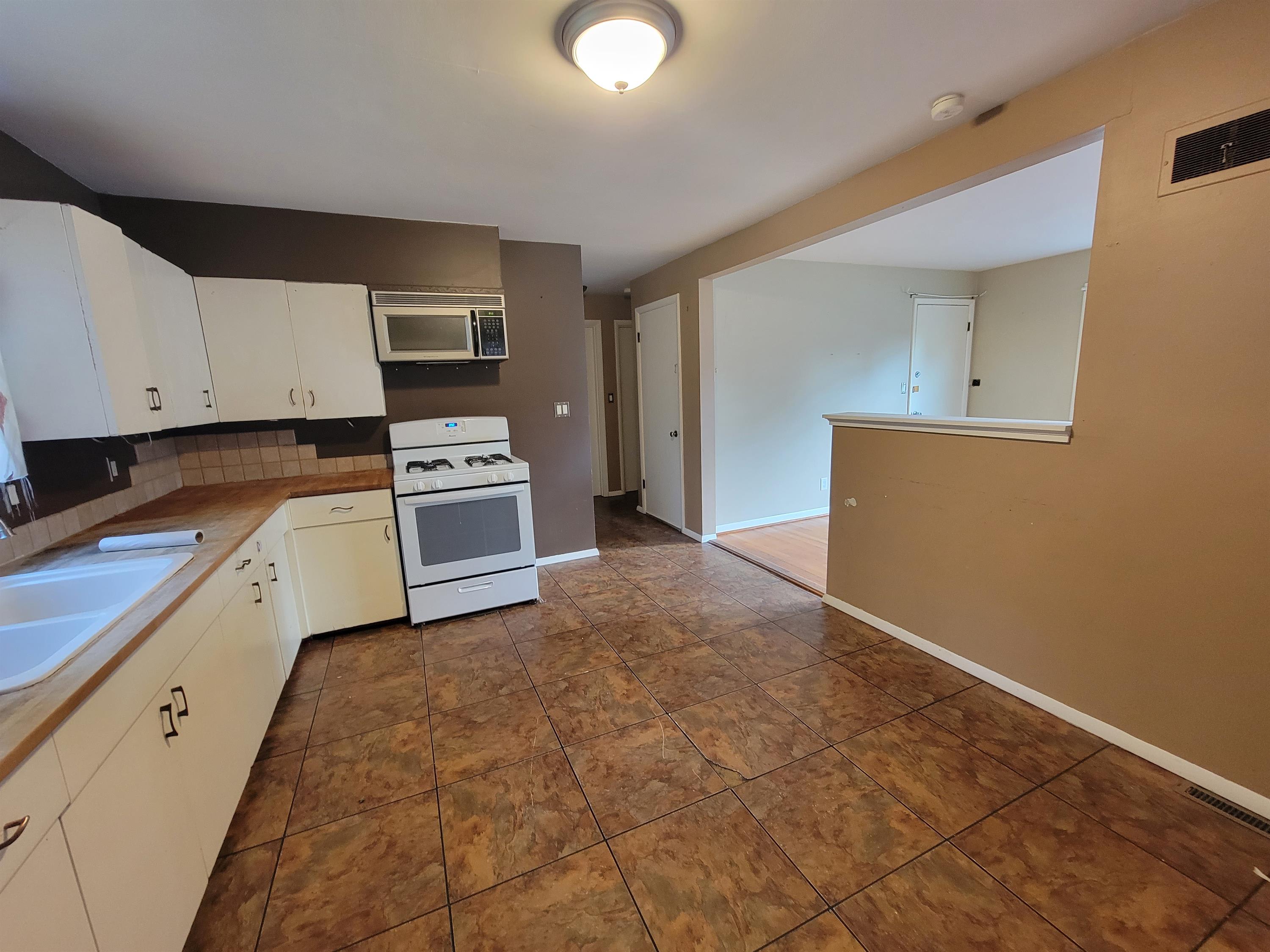 4 Meadow Street – photo 3