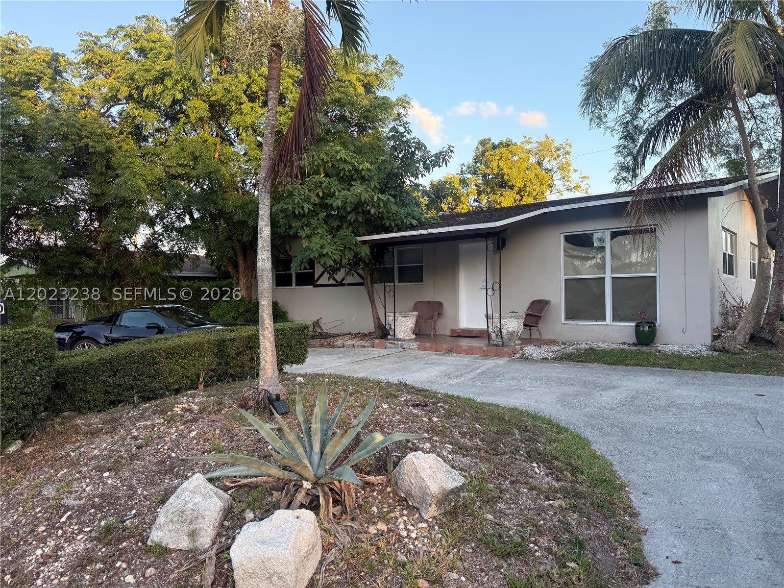 12430 SW 184th St – photo 1