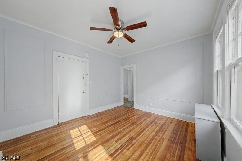 1329 Alina St – photo 4