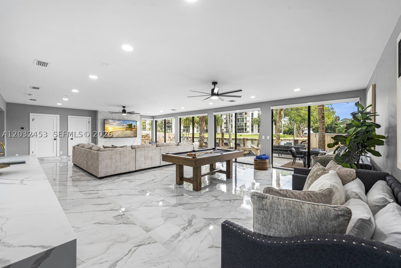 1030 SW 14th Ter – photo 5