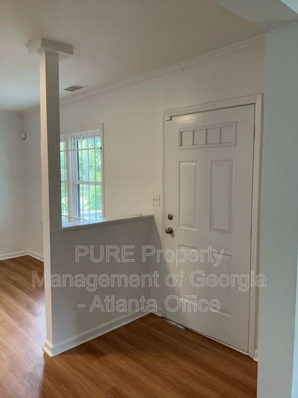 1809 Ellington St – photo 2