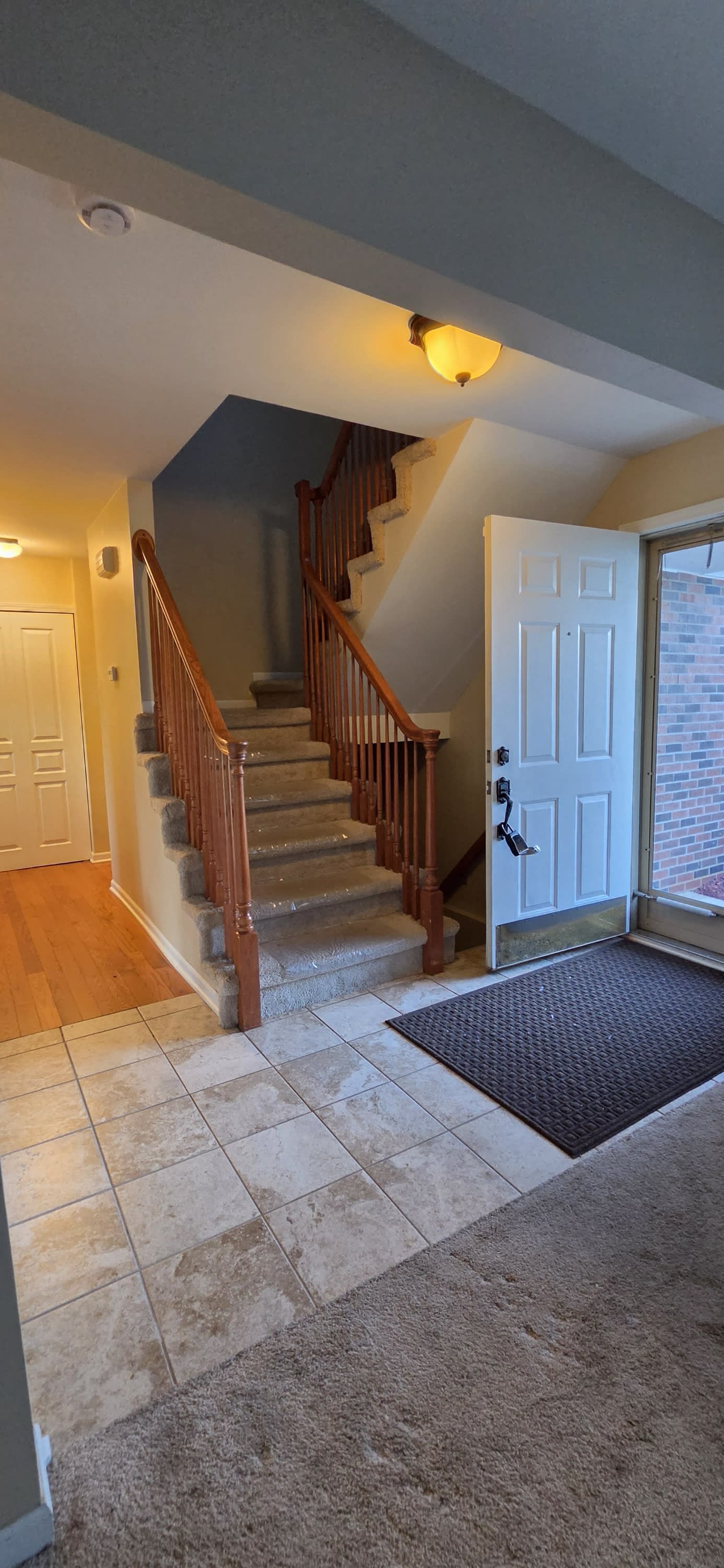 380 Huntington Court – photo 4