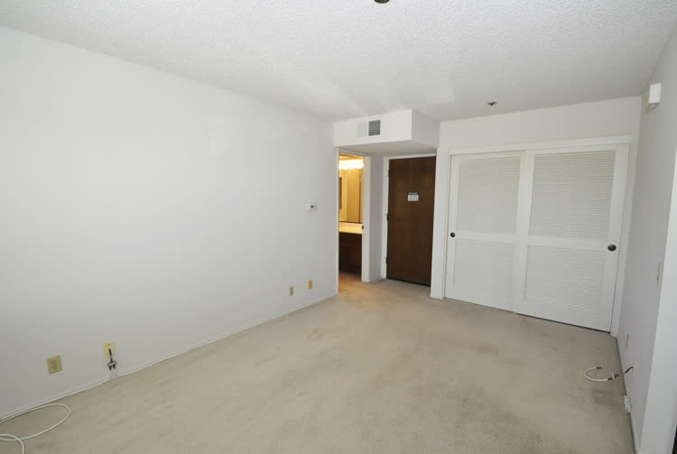 Condo in The Fountains Senior Community of Fullerton – photo 3