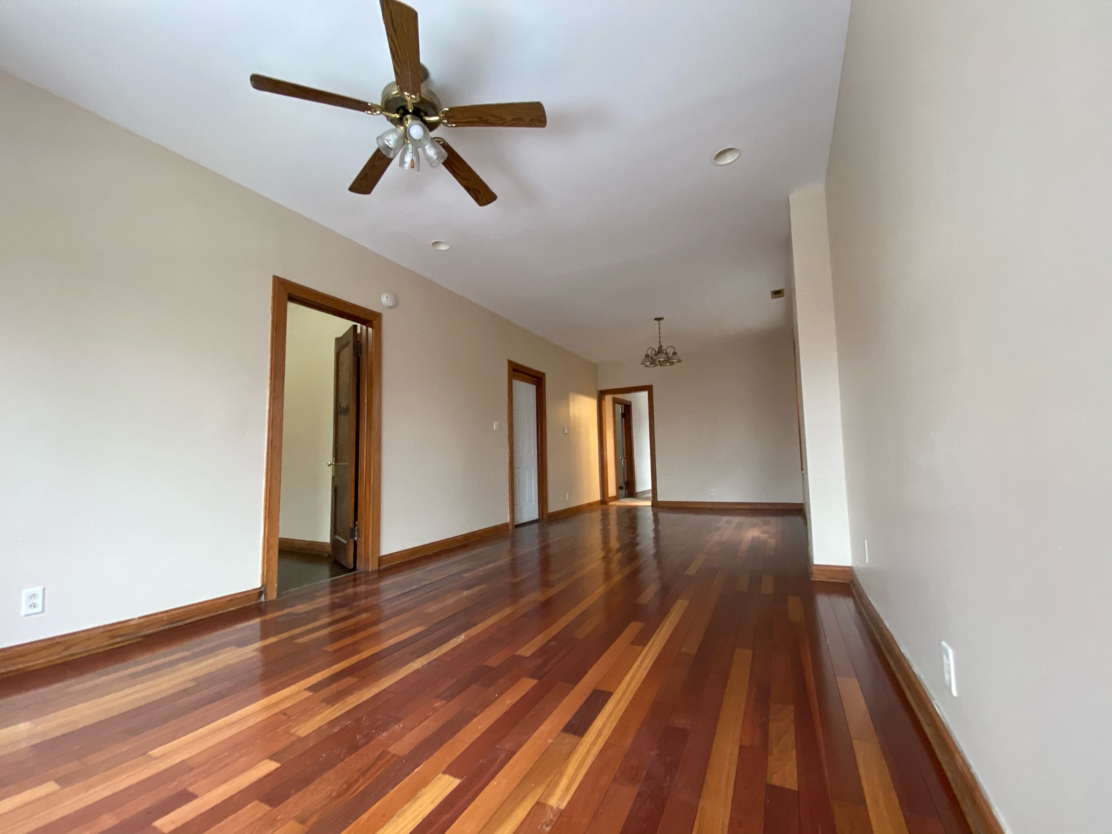 5619 S. WOOD 2 – photo 4