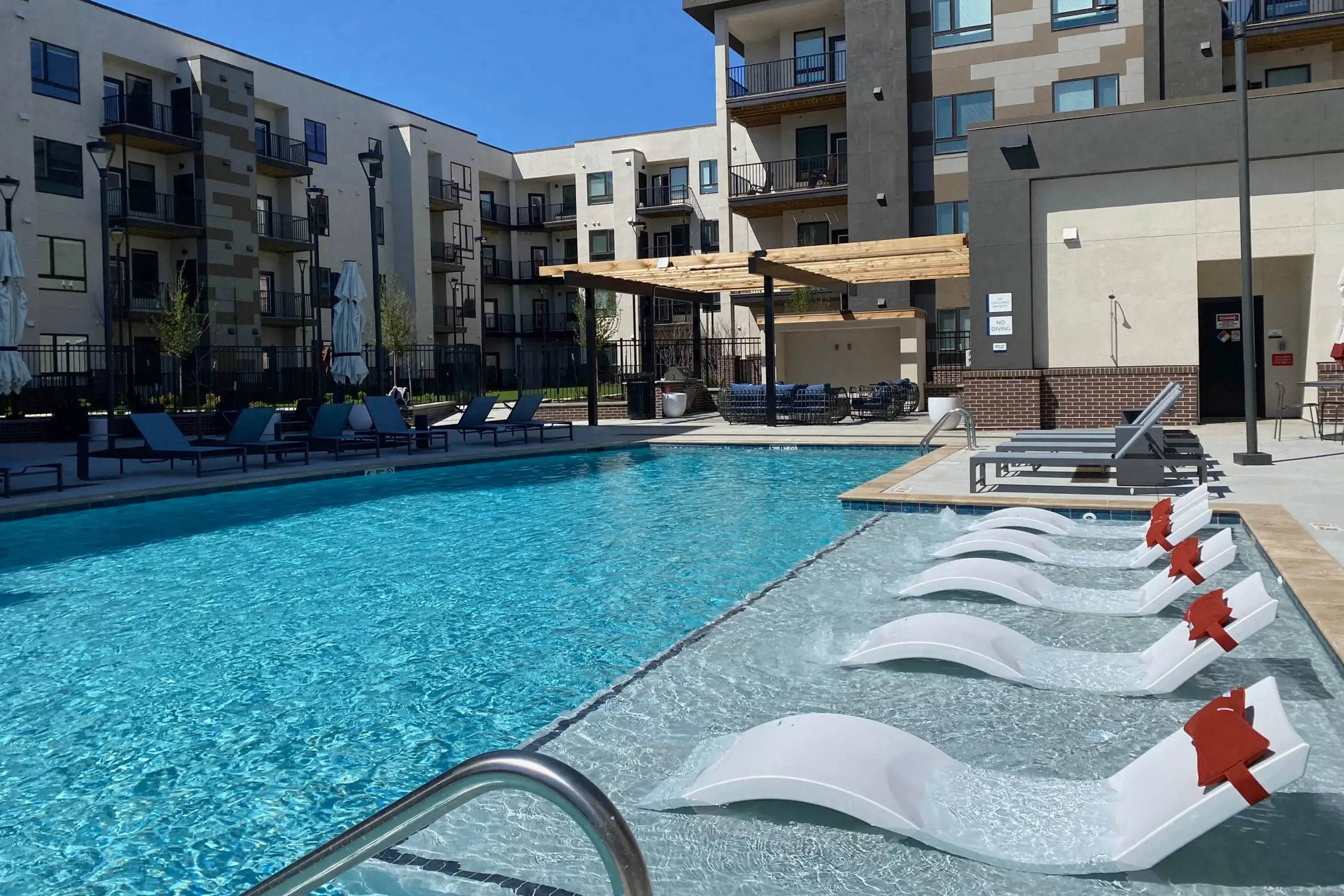23rd & Swift Apartments – photo 3